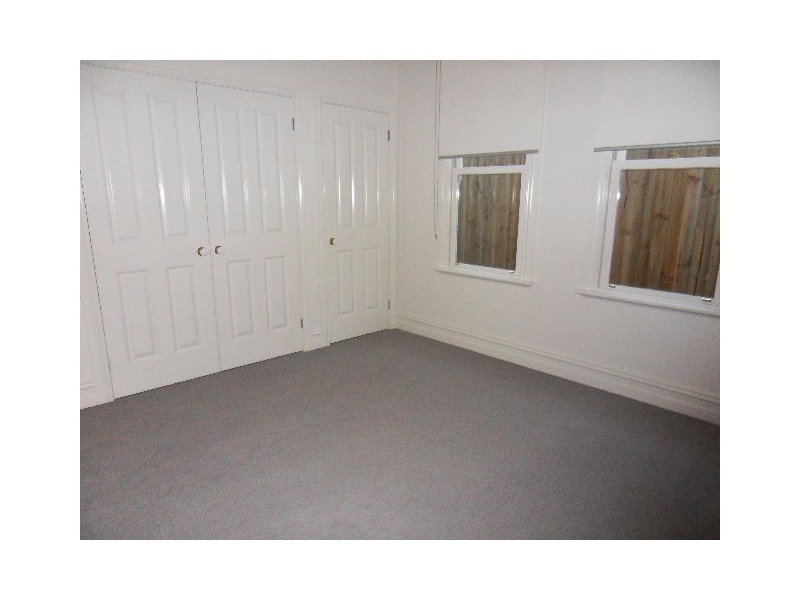 96 Farm Street, Newport VIC 3015