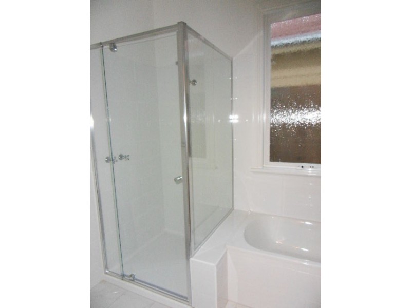 96 Farm Street, Newport VIC 3015