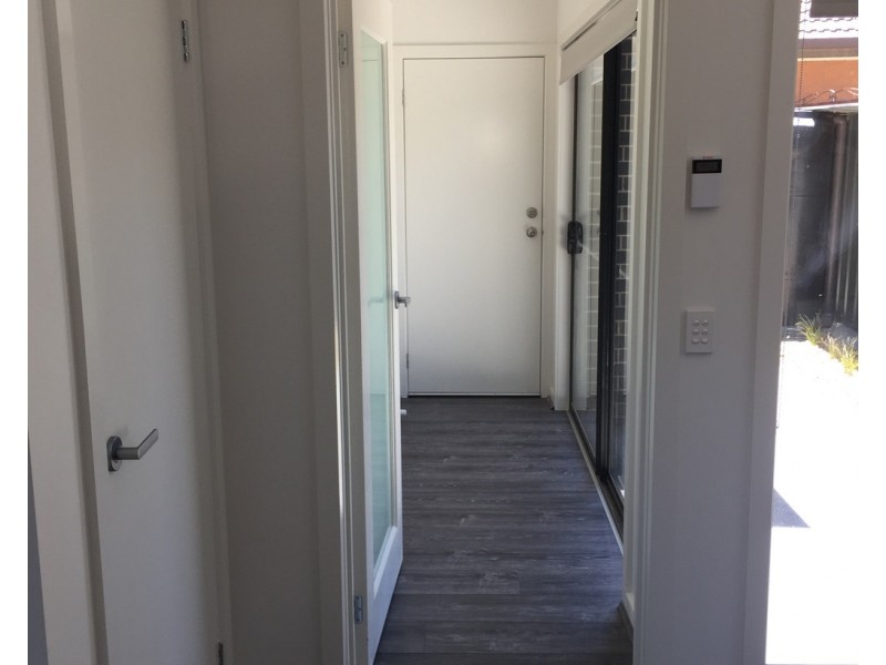 1/4 Freemans Road, Altona North VIC 3025