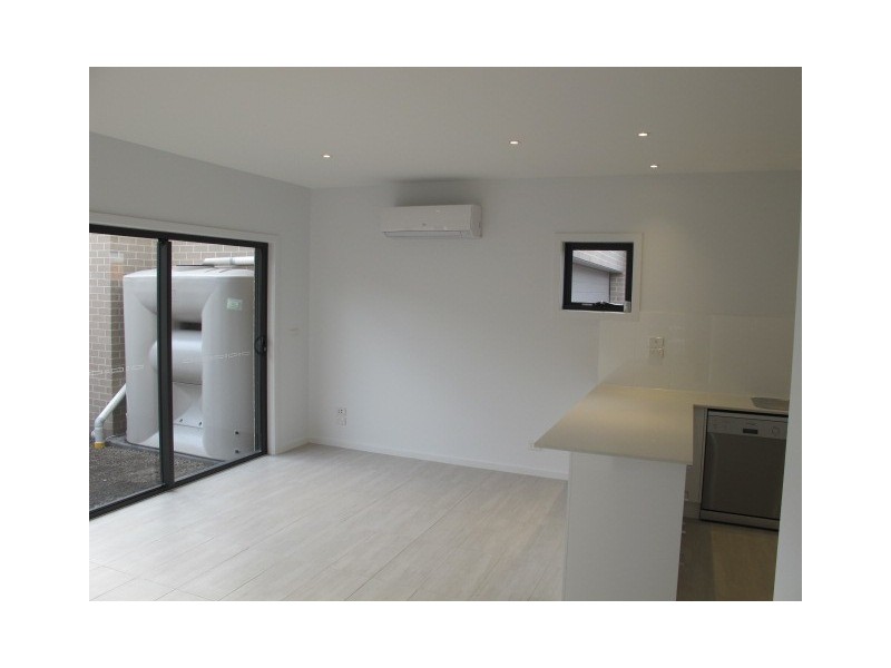 1/20 Lynch Road, Brooklyn VIC 3012