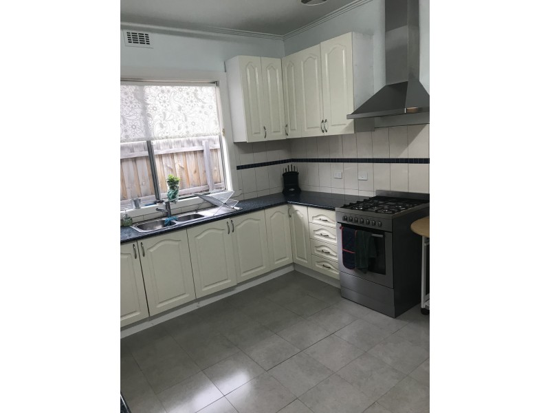 7 Railway Parade, Newport VIC 3015