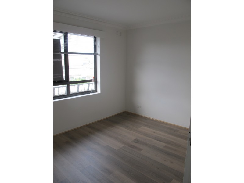 12/68 Kororoit Creek Road, Williamstown VIC 3016