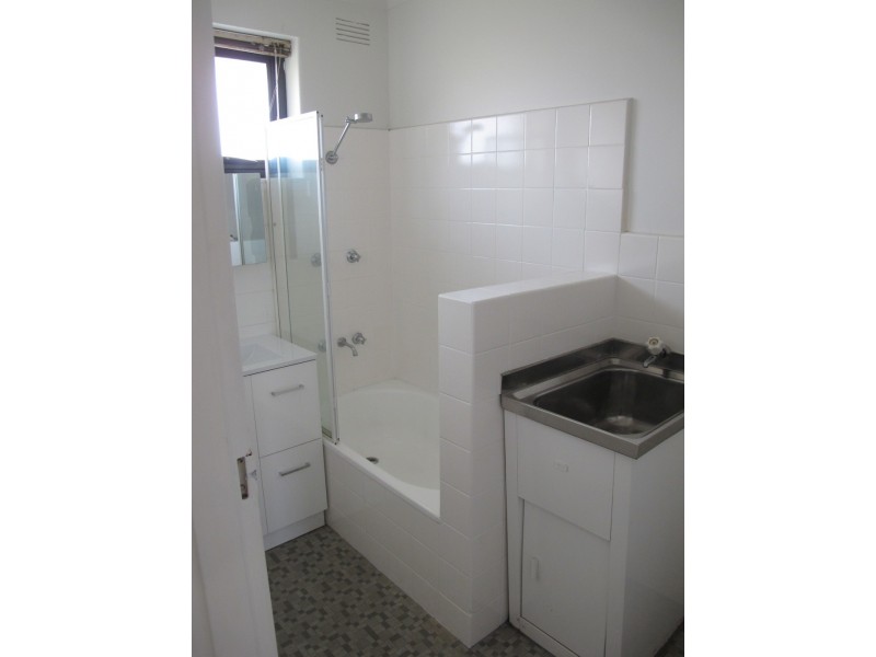 12/68 Kororoit Creek Road, Williamstown VIC 3016