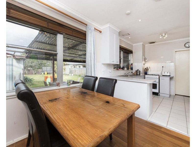 14 Laurie Street, Newport VIC 3015