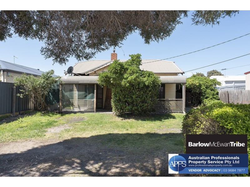 2 Hatherley Grove, Altona North VIC 3025