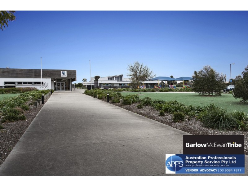 2 Hatherley Grove, Altona North VIC 3025