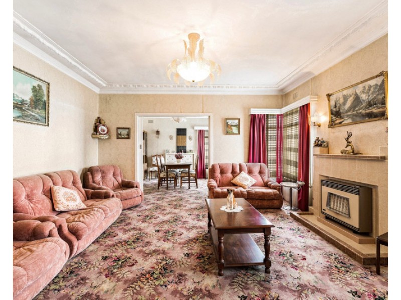 72 The Avenue, Spotswood VIC 3015