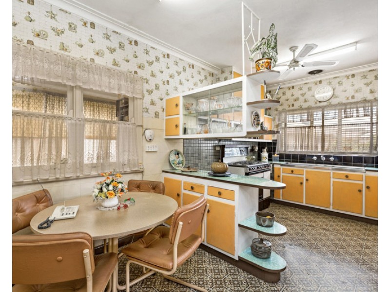 72 The Avenue, Spotswood VIC 3015