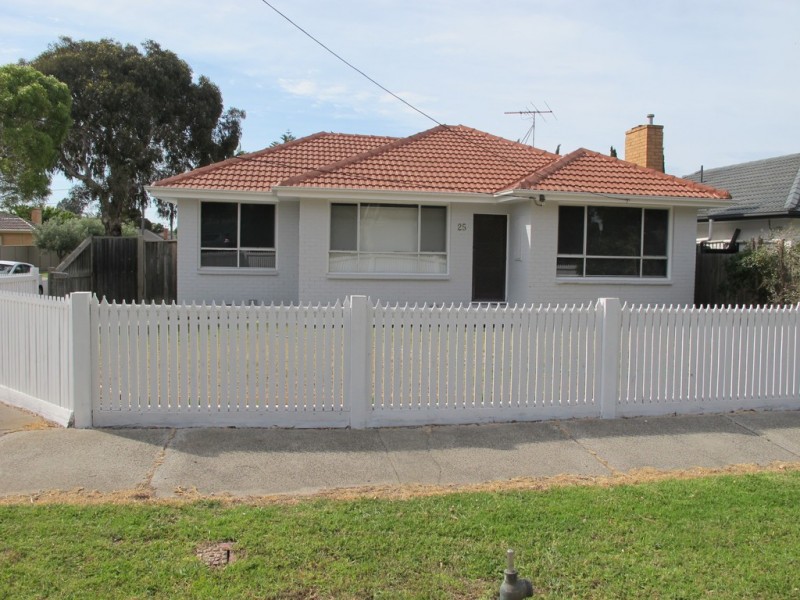 25 Ronald Avenue, Altona North VIC 3025