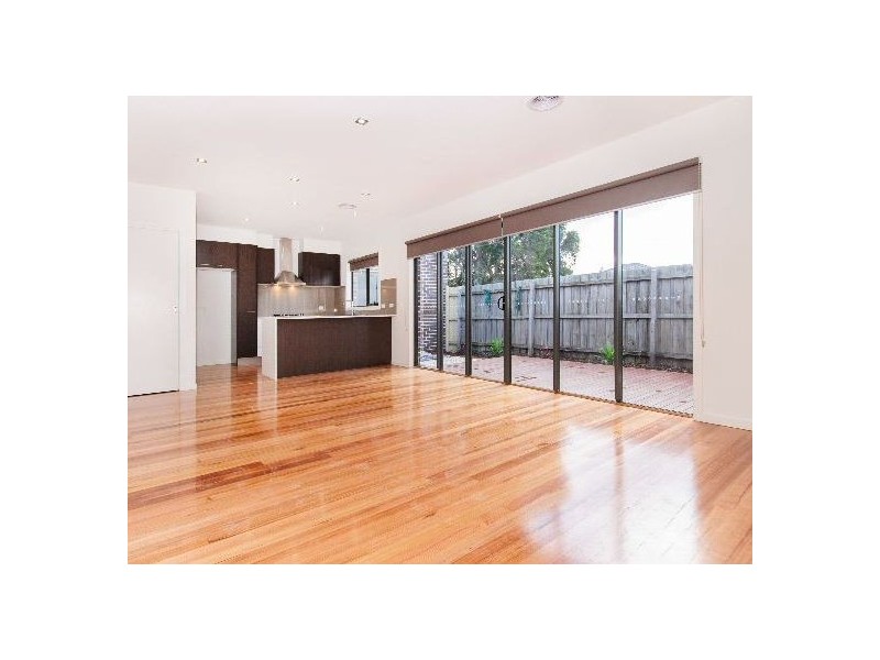 3/10 Laurie Street, Newport VIC 3015