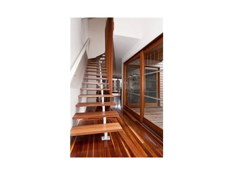 51 Home Road, Newport VIC 3015