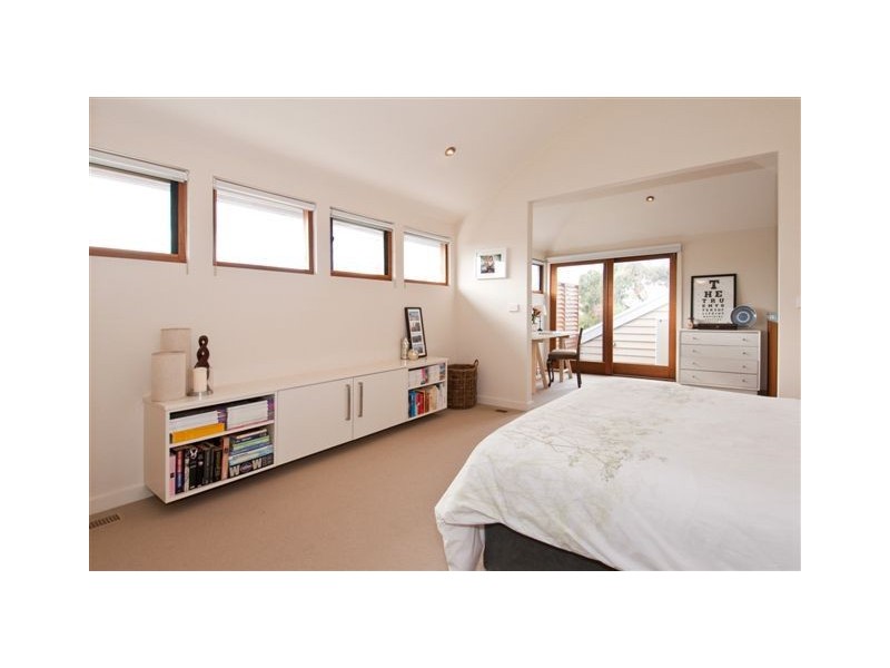 51 Home Road, Newport VIC 3015