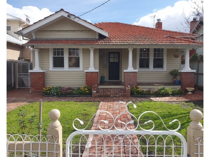 79 Home Road, Newport VIC 3015