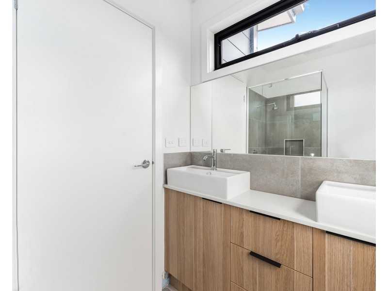 44A MacDonald Avenue, Altona North VIC 3025