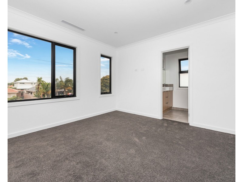 44A MacDonald Avenue, Altona North VIC 3025