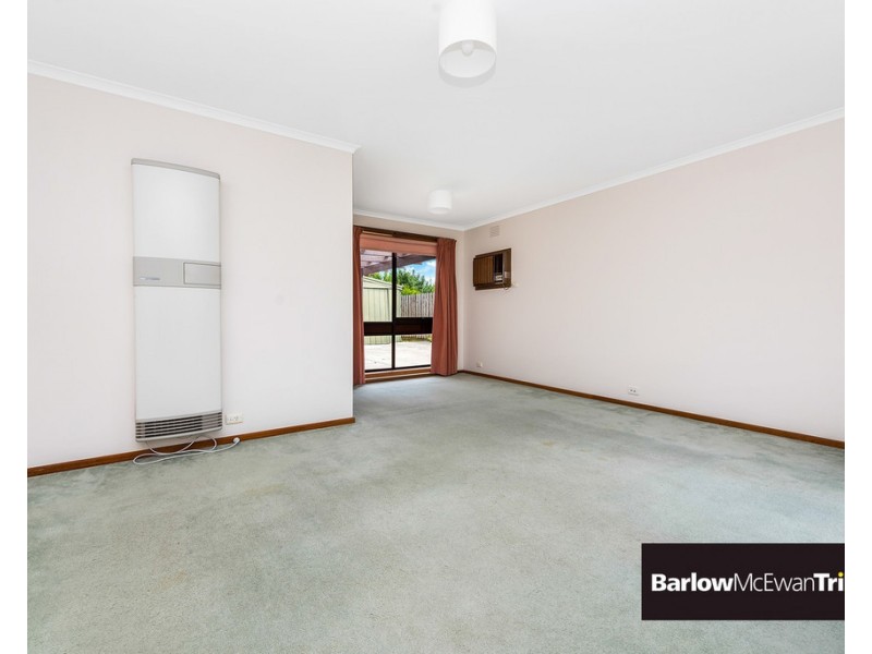 29 McIntyre Drive, Altona VIC 3018