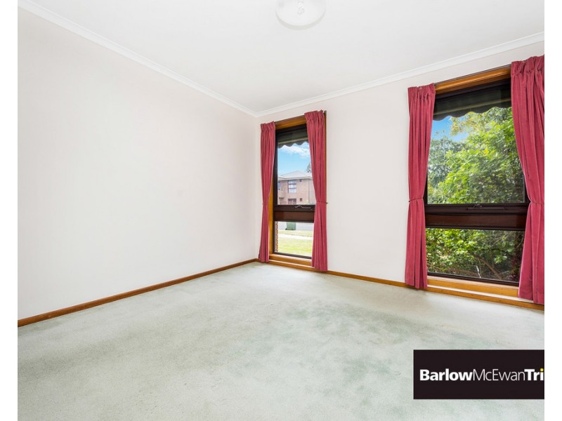 29 McIntyre Drive, Altona VIC 3018