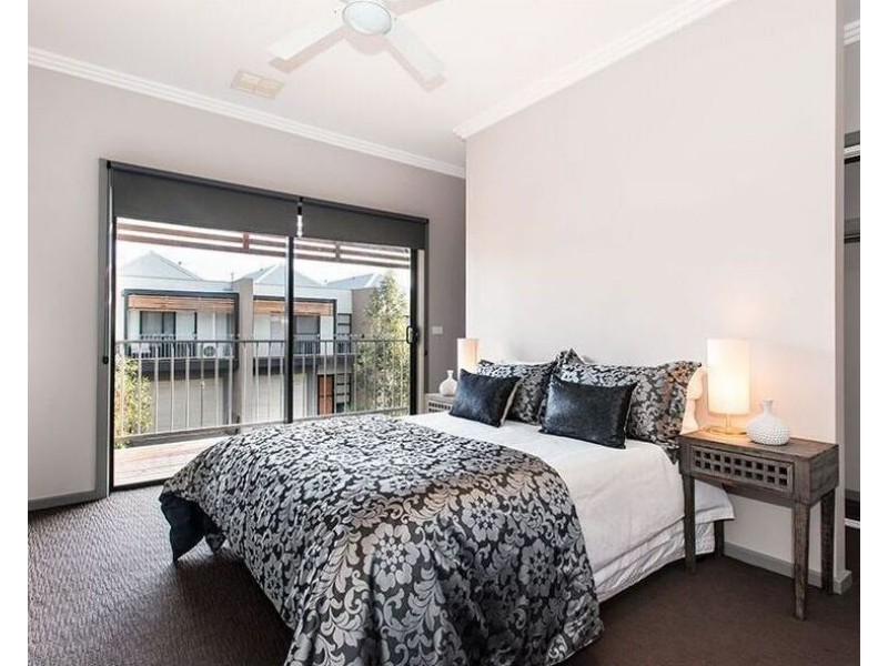 8/119 Blackshaws Road, Newport VIC 3015