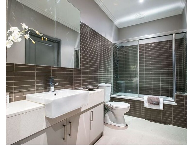 8/119 Blackshaws Road, Newport VIC 3015