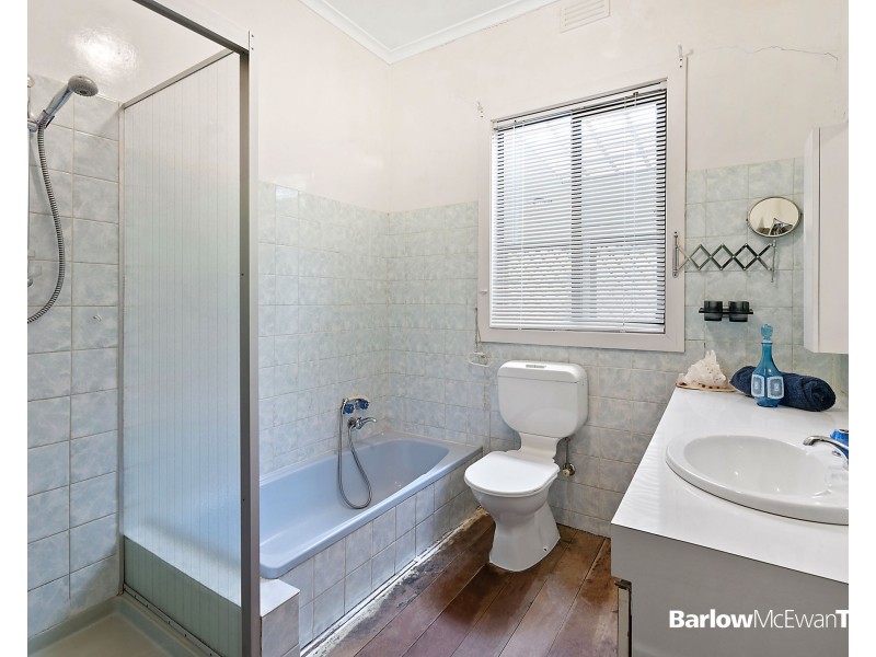 311 Douglas Parade, Newport VIC 3015