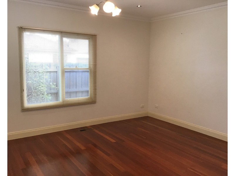 67 Charlotte Street, Newport VIC 3015