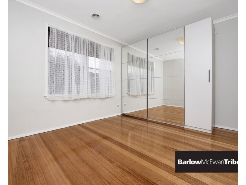 11 Bradley Street, Newport VIC 3015