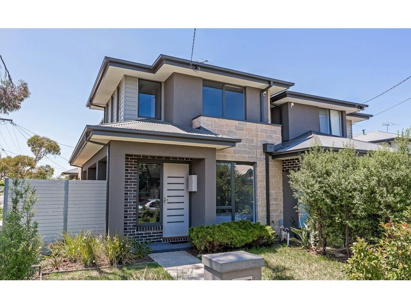 62 Challis Street, Newport VIC 3015