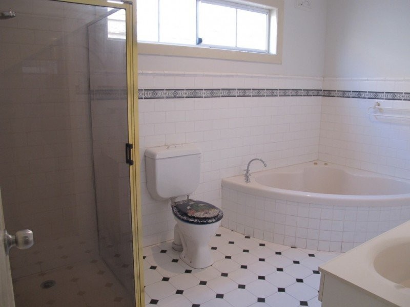 31 Geelong Road, Footscray VIC 3011