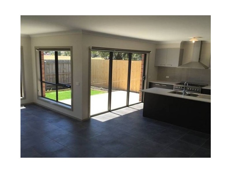 10 Blair Court, Altona North VIC 3025