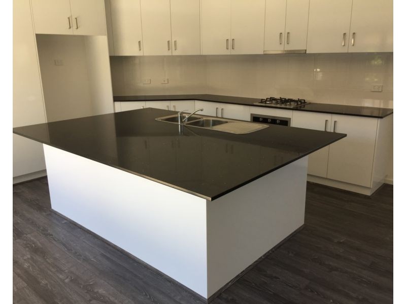 1/4 Freemans Road, Altona North VIC 3025