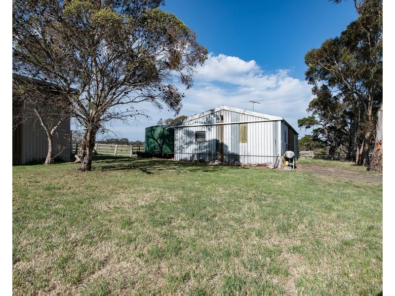 140 Dunhelen Lane, Yuroke VIC 3063