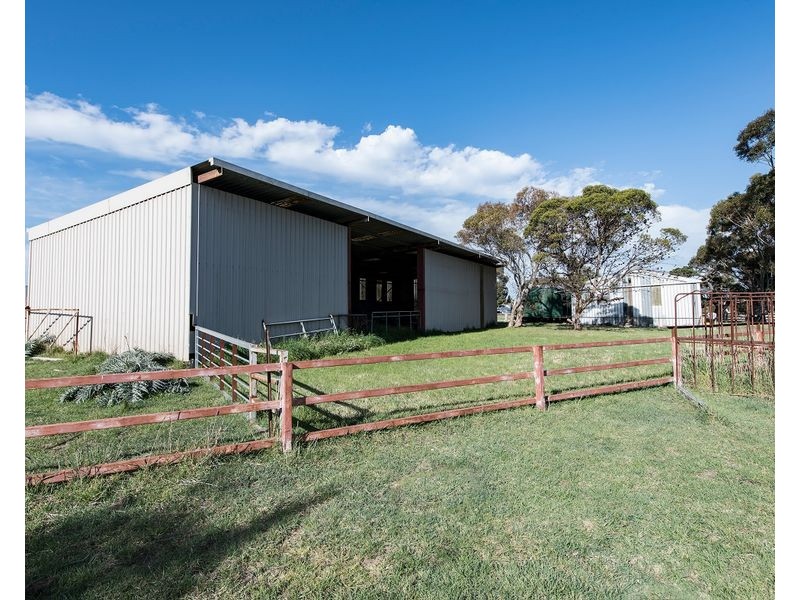 140 Dunhelen Lane, Yuroke VIC 3063