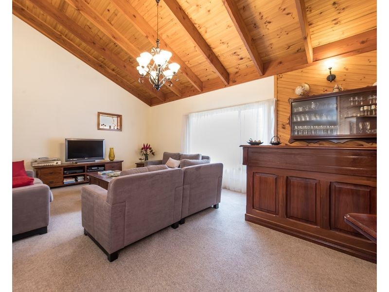 140 Dunhelen Lane, Yuroke VIC 3063