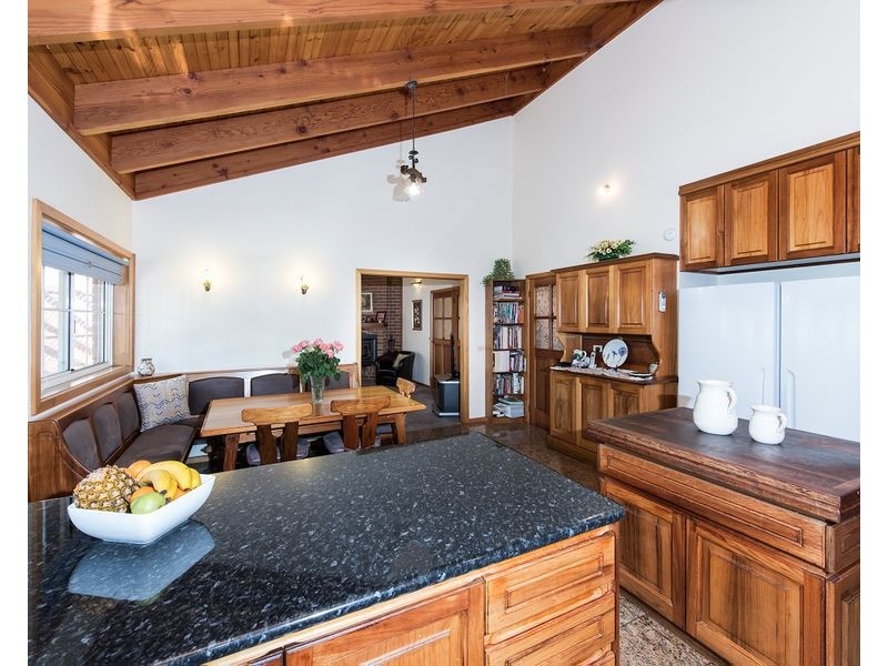 140 Dunhelen Lane, Yuroke VIC 3063