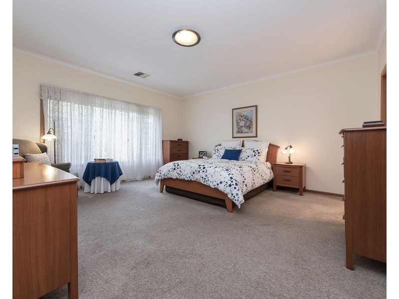 140 Dunhelen Lane, Yuroke VIC 3063