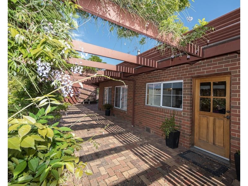 140 Dunhelen Lane, Yuroke VIC 3063