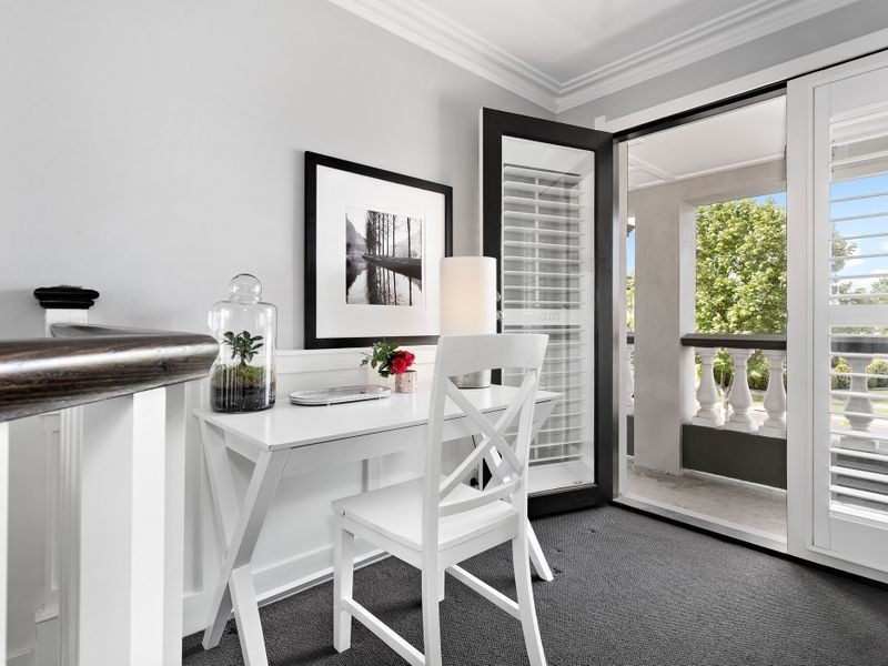 21 Drysdale Avenue, Taylors Lakes VIC 3038