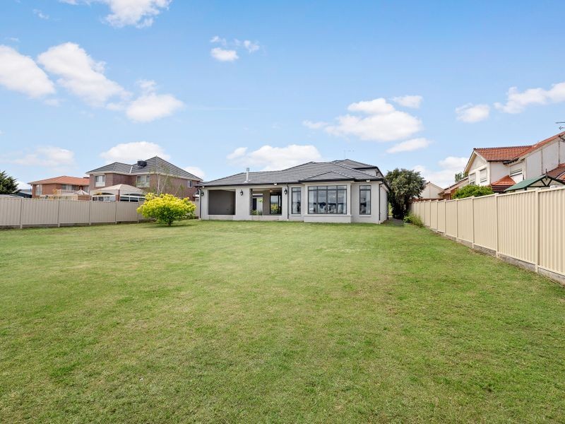 21 Drysdale Avenue, Taylors Lakes VIC 3038