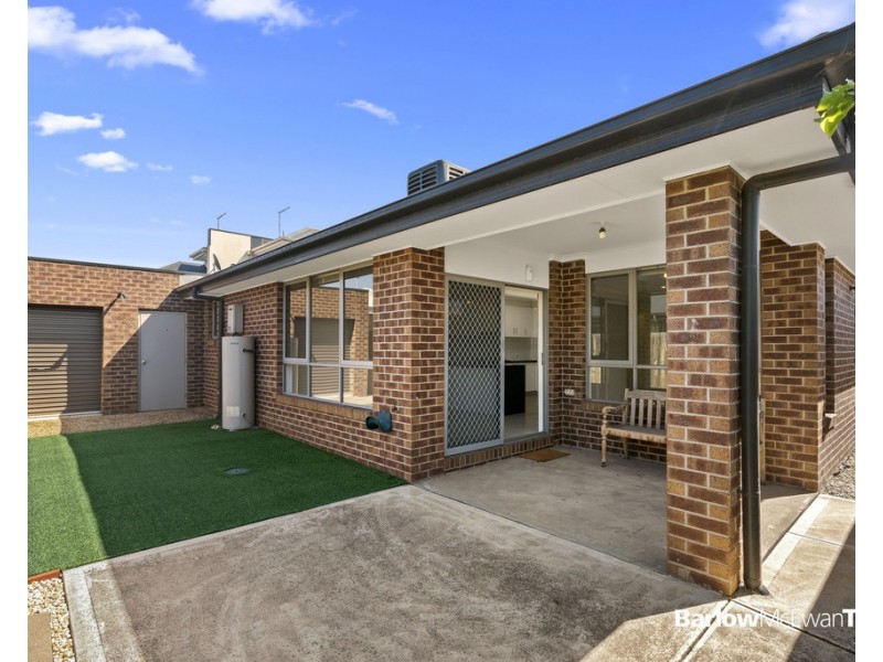 2/31 Marigold Avenue, Altona North VIC 3025