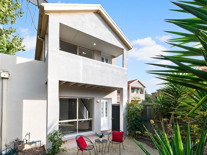 3/212 Queen Street, Altona VIC 3018