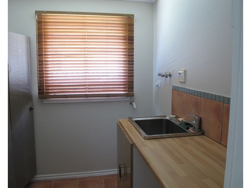 55 New Street, South Kingsville VIC 3015