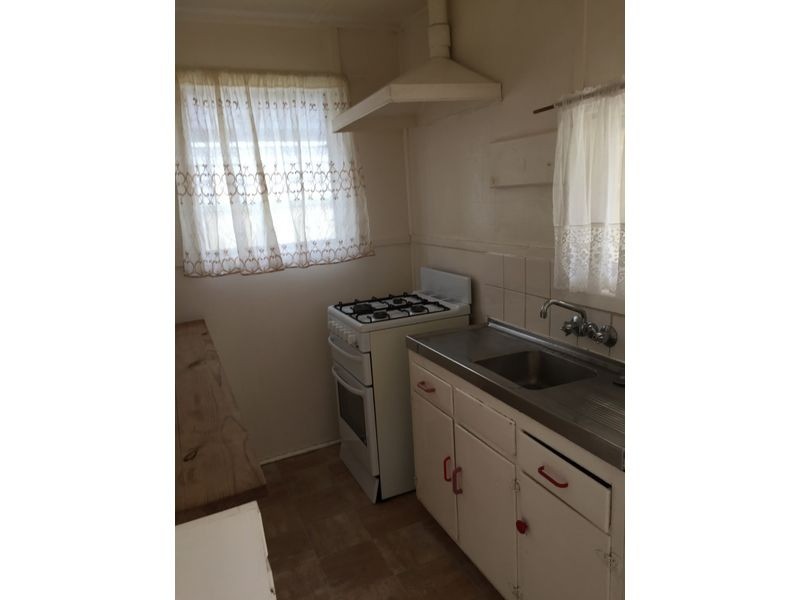 32 Farm Street, Newport VIC 3015