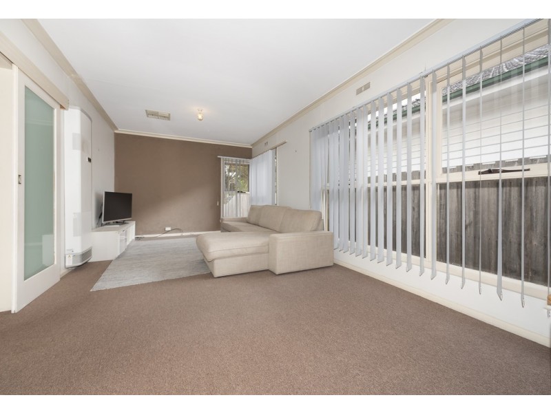 24 Johnston Street, Newport VIC 3015