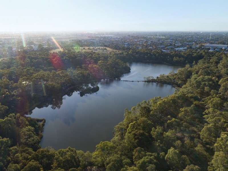 24 Johnston Street, Newport VIC 3015