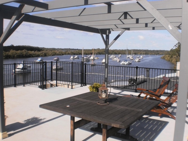 2 / 10 – 12 Cook Parade, Lemon Tree Passage NSW 2319