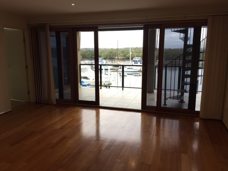 2 / 10 – 12 Cook Parade, Lemon Tree Passage NSW 2319