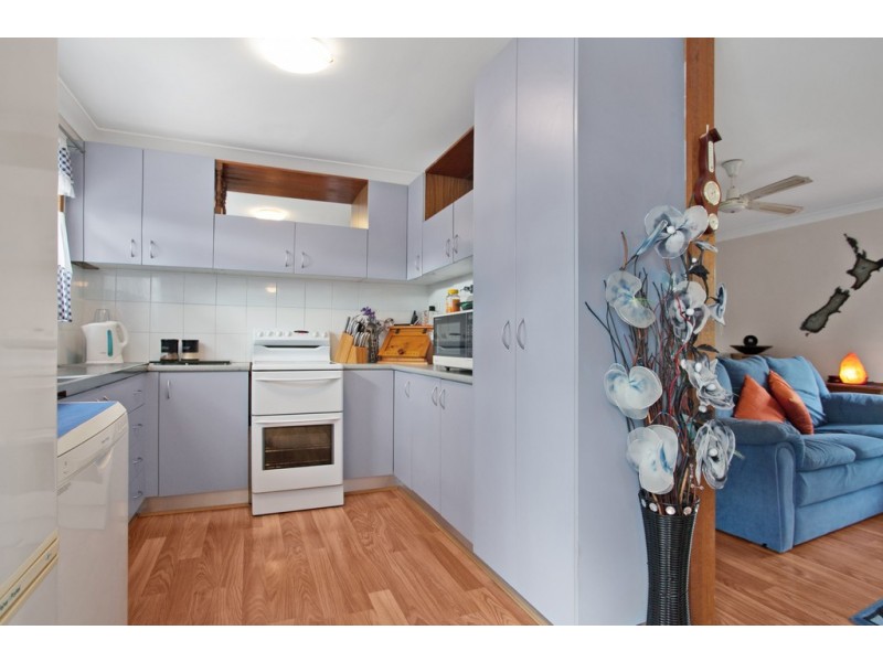 25 Diggers Drive, Tanilba Bay NSW 2319