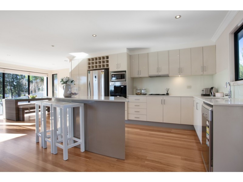 35 Cook Parade, Lemon Tree Passage NSW 2319