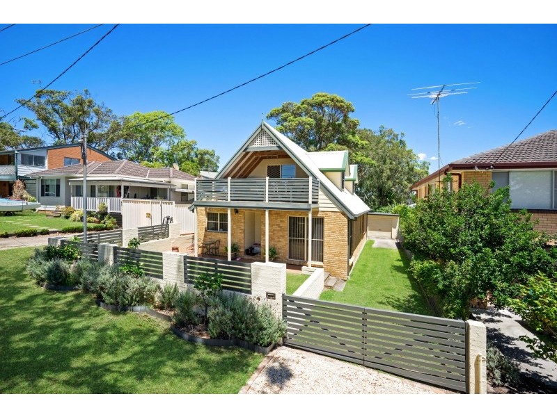 6 Avenue of the Allies, Tanilba Bay NSW 2319