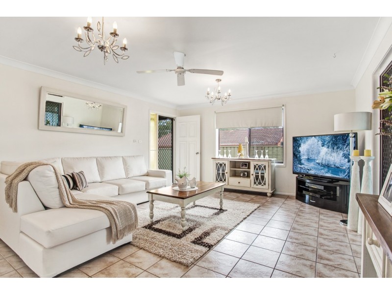 52 Meredith Avenue, Lemon Tree Passage NSW 2319